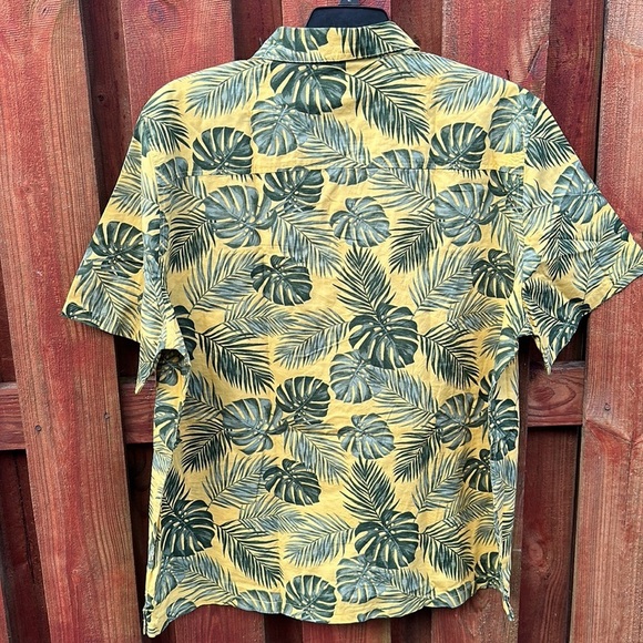 Place Men’s Tropical Button Down Shirt Size XXL - Picture 8 of 10